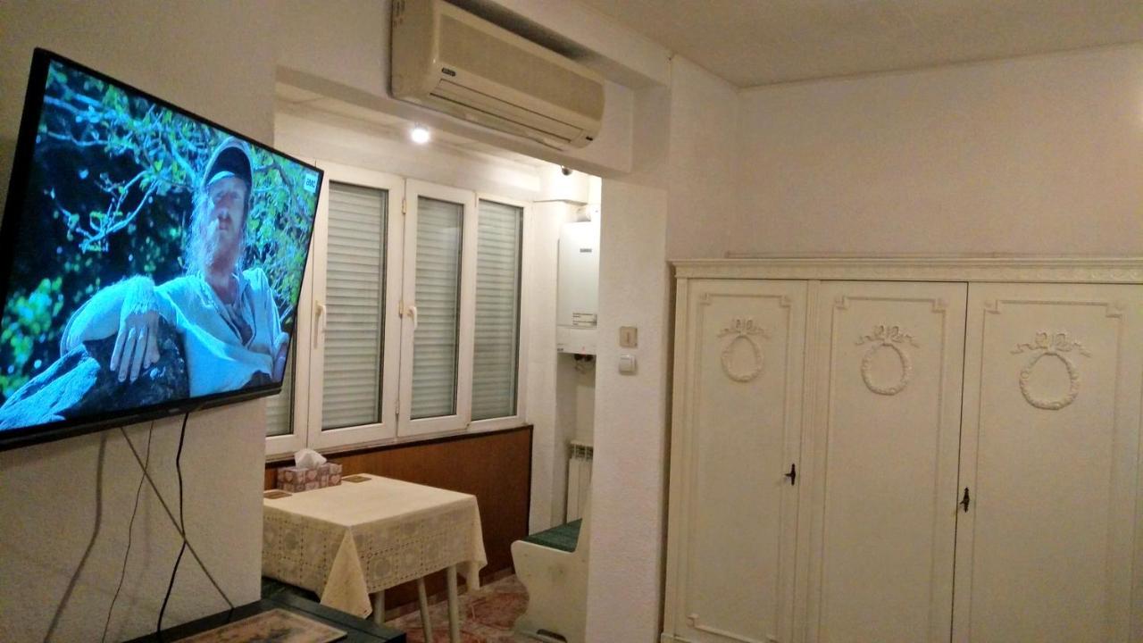 One Bedroom Apartment French Embassy 부쿠레슈티 외부 사진