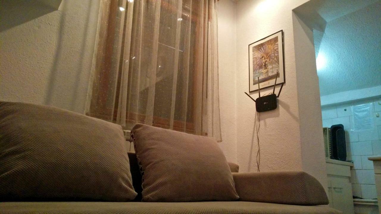 One Bedroom Apartment French Embassy 부쿠레슈티 외부 사진