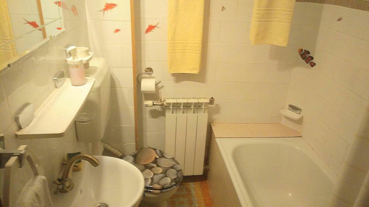 One Bedroom Apartment French Embassy 부쿠레슈티 외부 사진